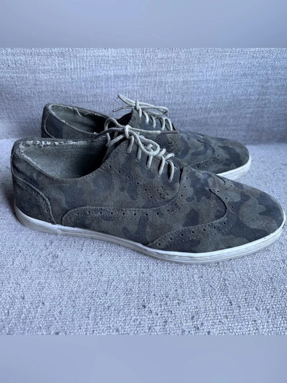 Bed Stu Men's Sz 9 Quinn Camo Canvas Oxfords